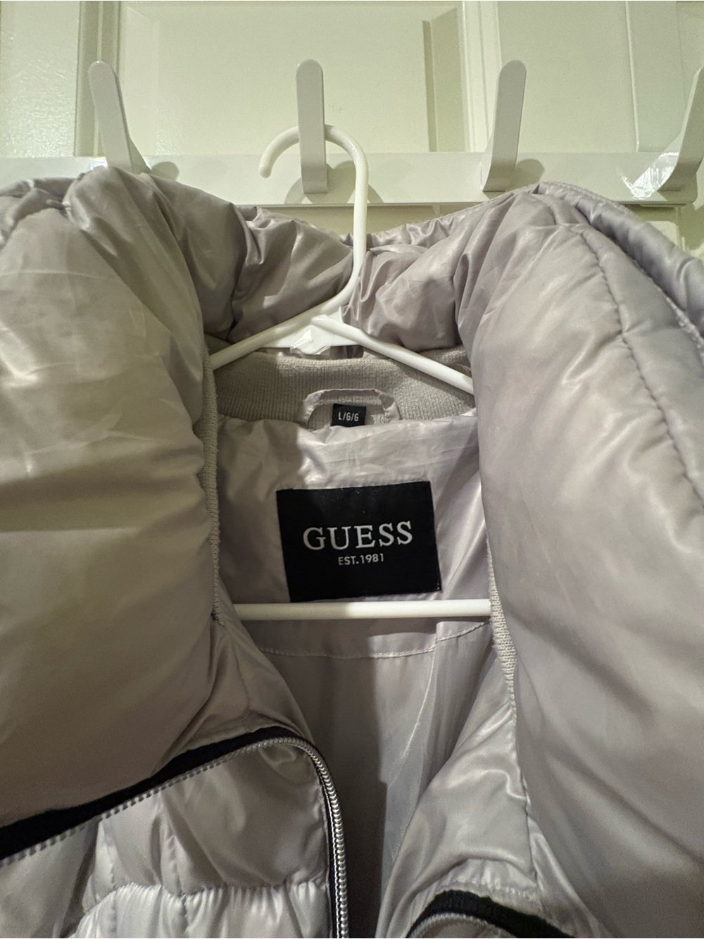 Guess Shiny Light Silver Quilted Puffer Jacket